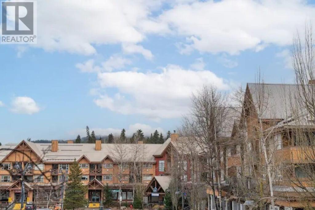 254 4340 LORIMER ROAD, Whistler