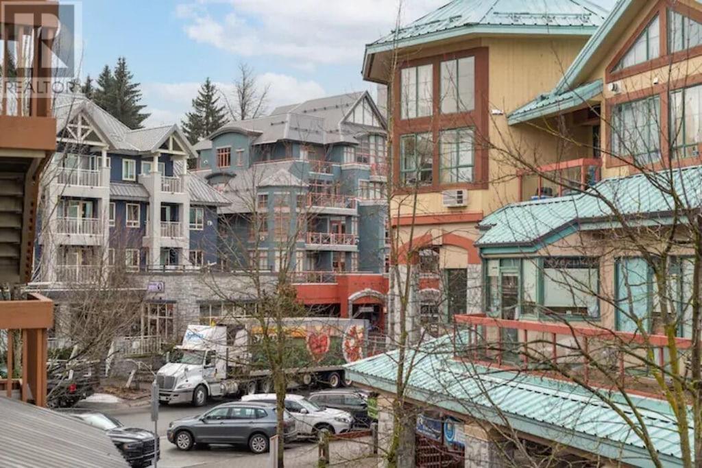 254 4340 LORIMER ROAD, Whistler