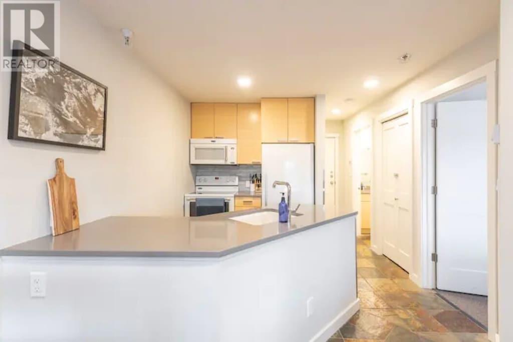 254 4340 LORIMER ROAD, Whistler