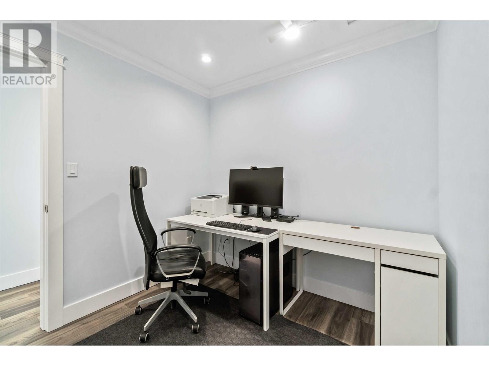 Photo 5 of 3164 Venables Street, Vancouver BC