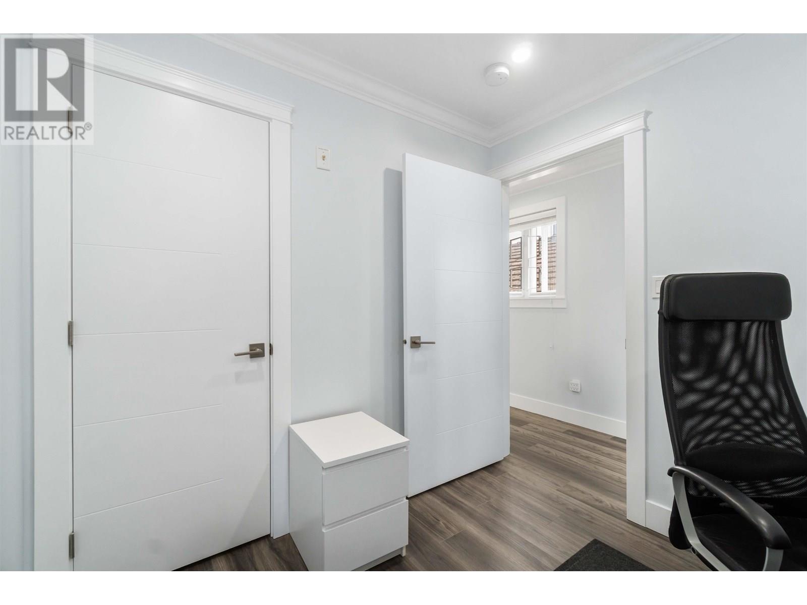 Photo 17 of 3164 Venables Street, Vancouver BC