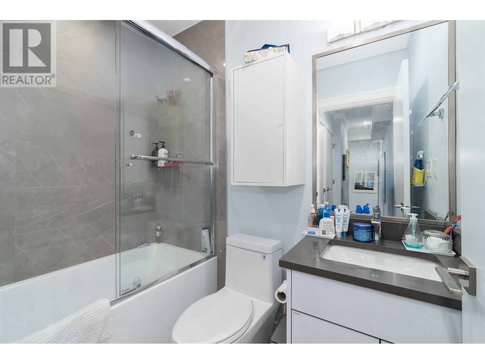 Photo 19 of 3164 Venables Street, Vancouver BC