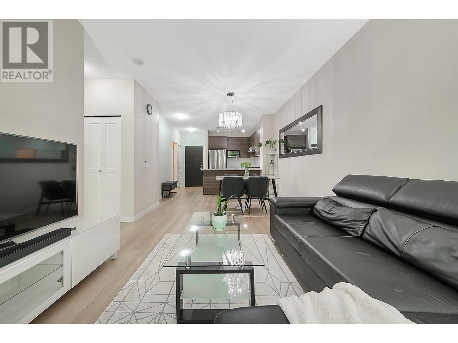 Photo 10 of 125 9388 Mckim Way, Richmond BC