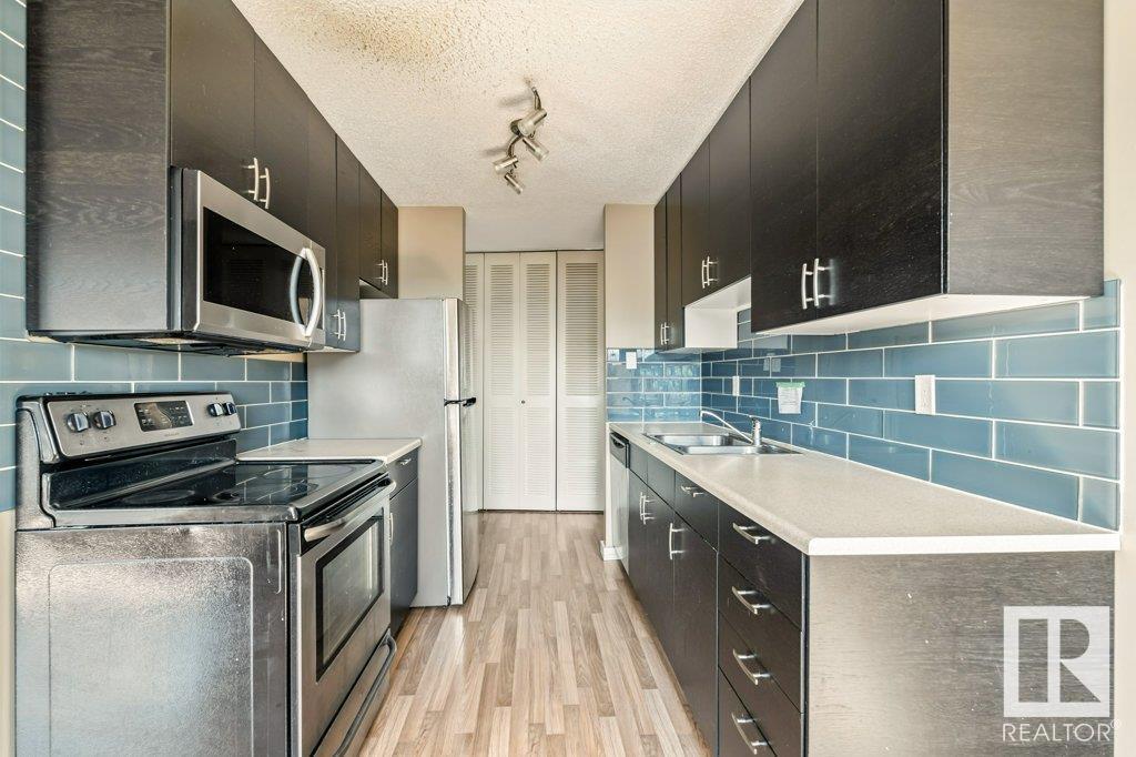Photo 6 of 303 10335 117 St Nw, Edmonton AB