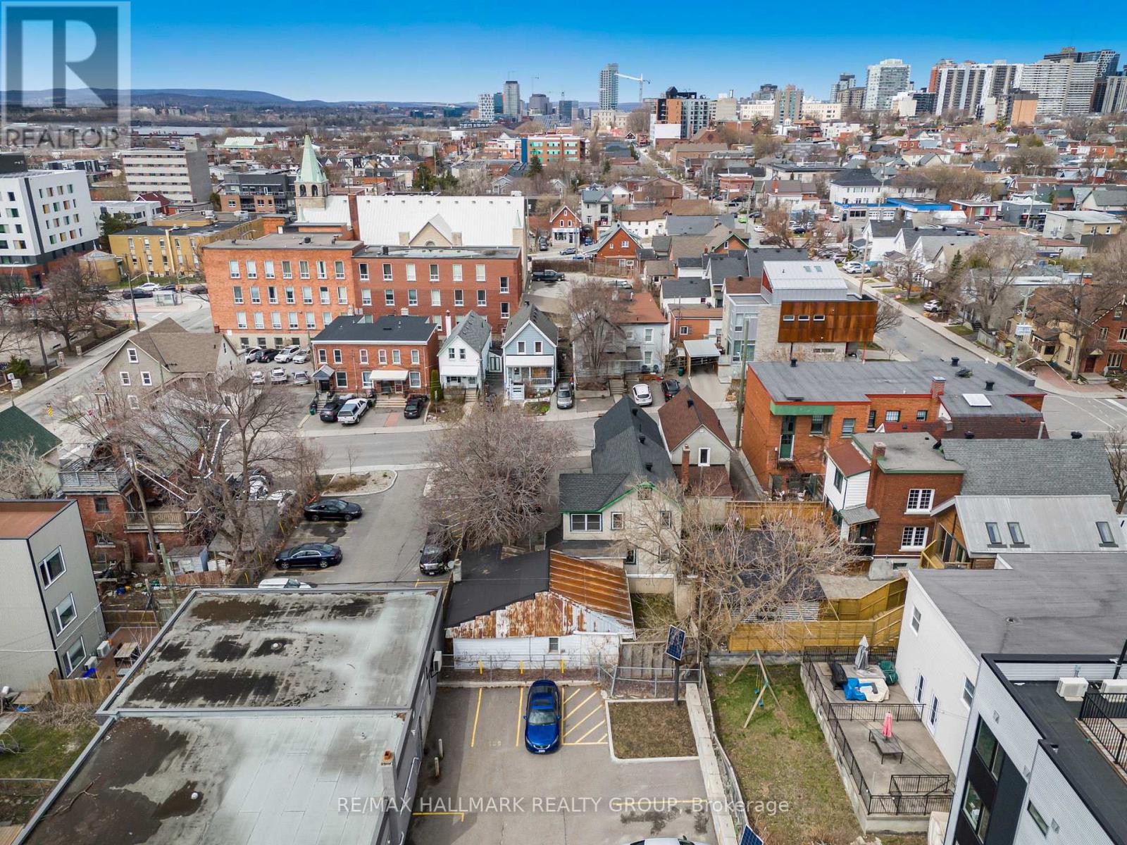 Photo 33 of 48 Louisa Street, Ottawa ON