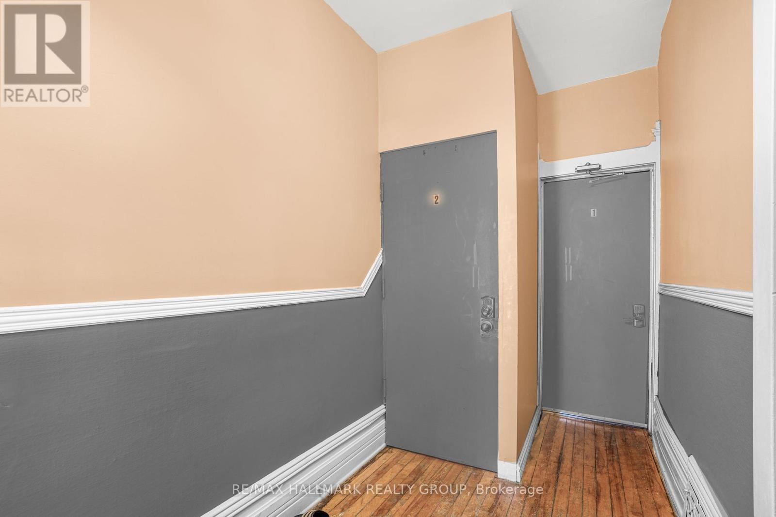 Photo 21 of 48 Louisa Street, Ottawa ON