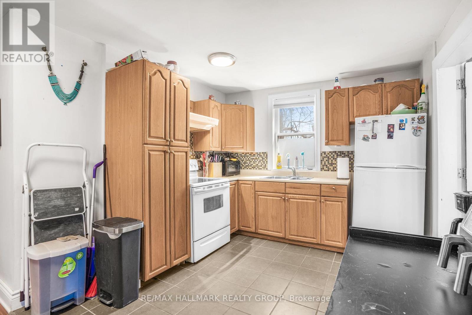 Photo 37 of 48 Louisa Street, Ottawa ON
