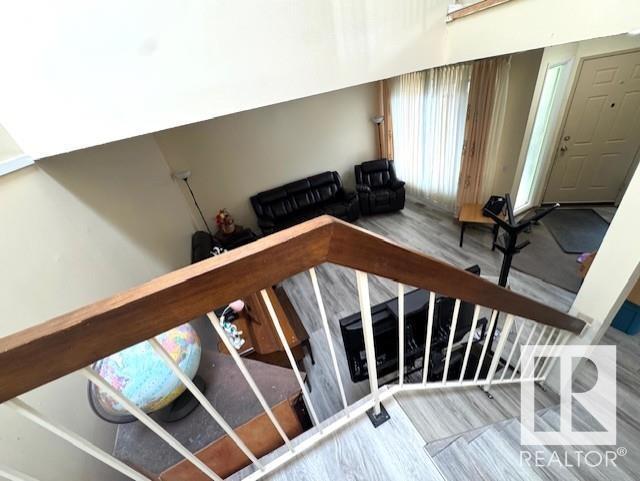 Photo 17 of 12125 25 Av Nw, Edmonton AB