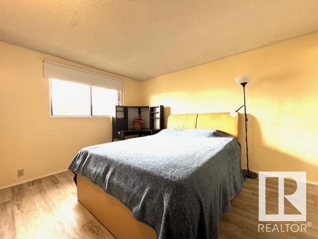 Photo 1 of 12125 25 Av Nw, Edmonton AB