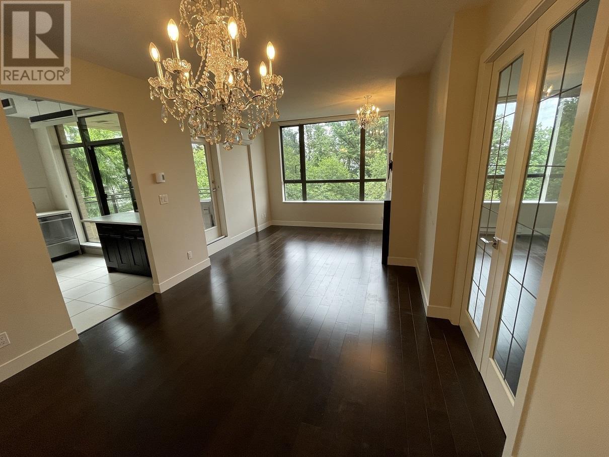 Photo 3 of 502 9300 University Crescent, Burnaby BC