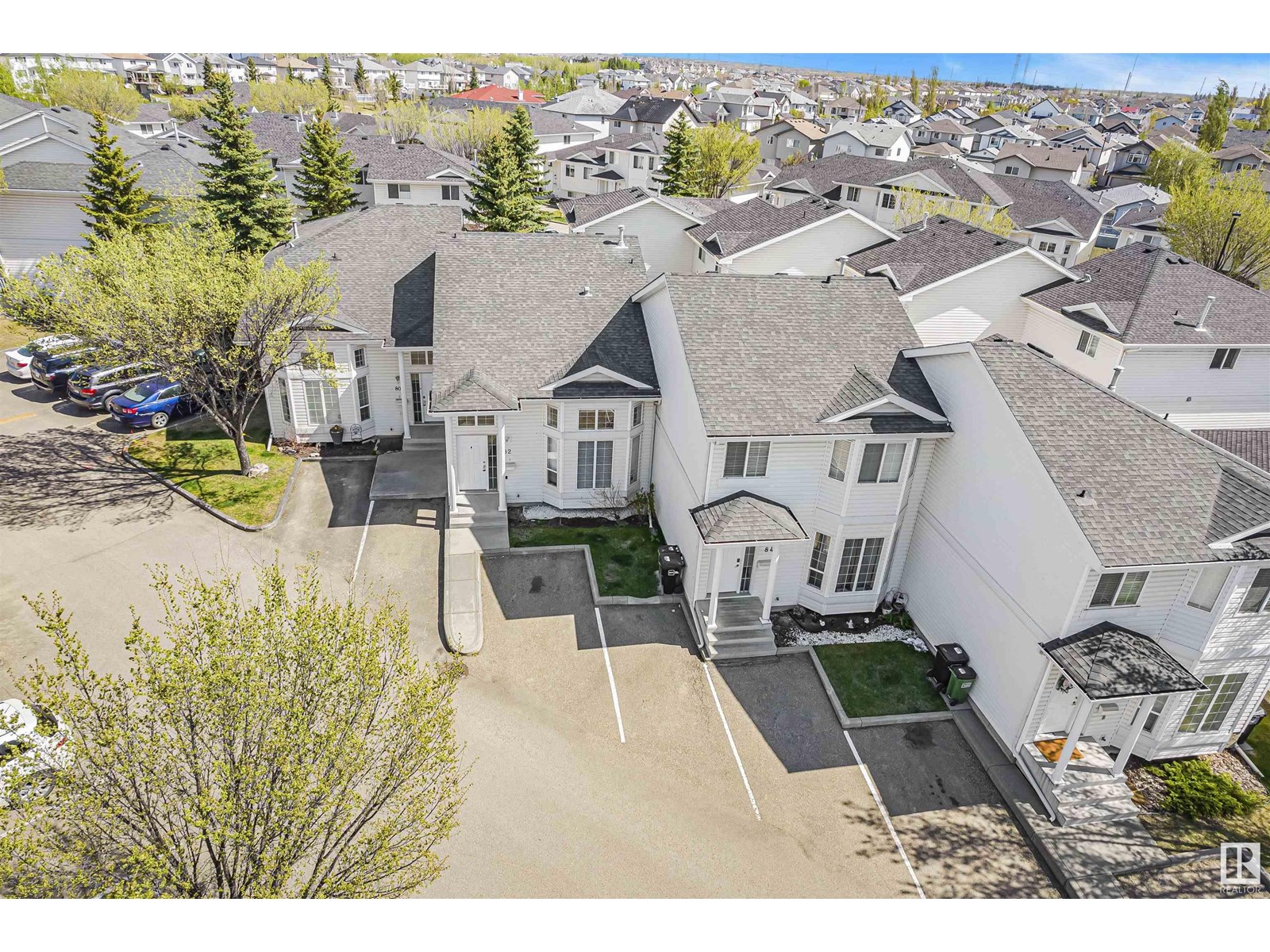 Photo 5 of 82 3380 28 A Av Nw Nw, Edmonton AB