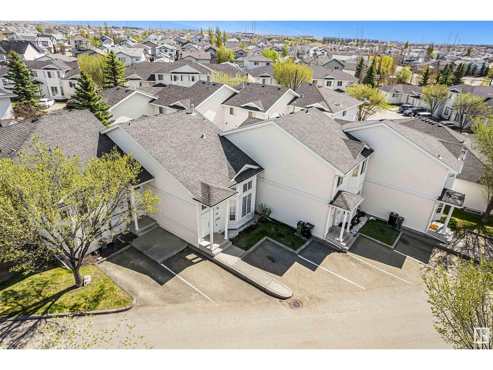 Photo 34 of 82 3380 28 A Av Nw Nw, Edmonton AB
