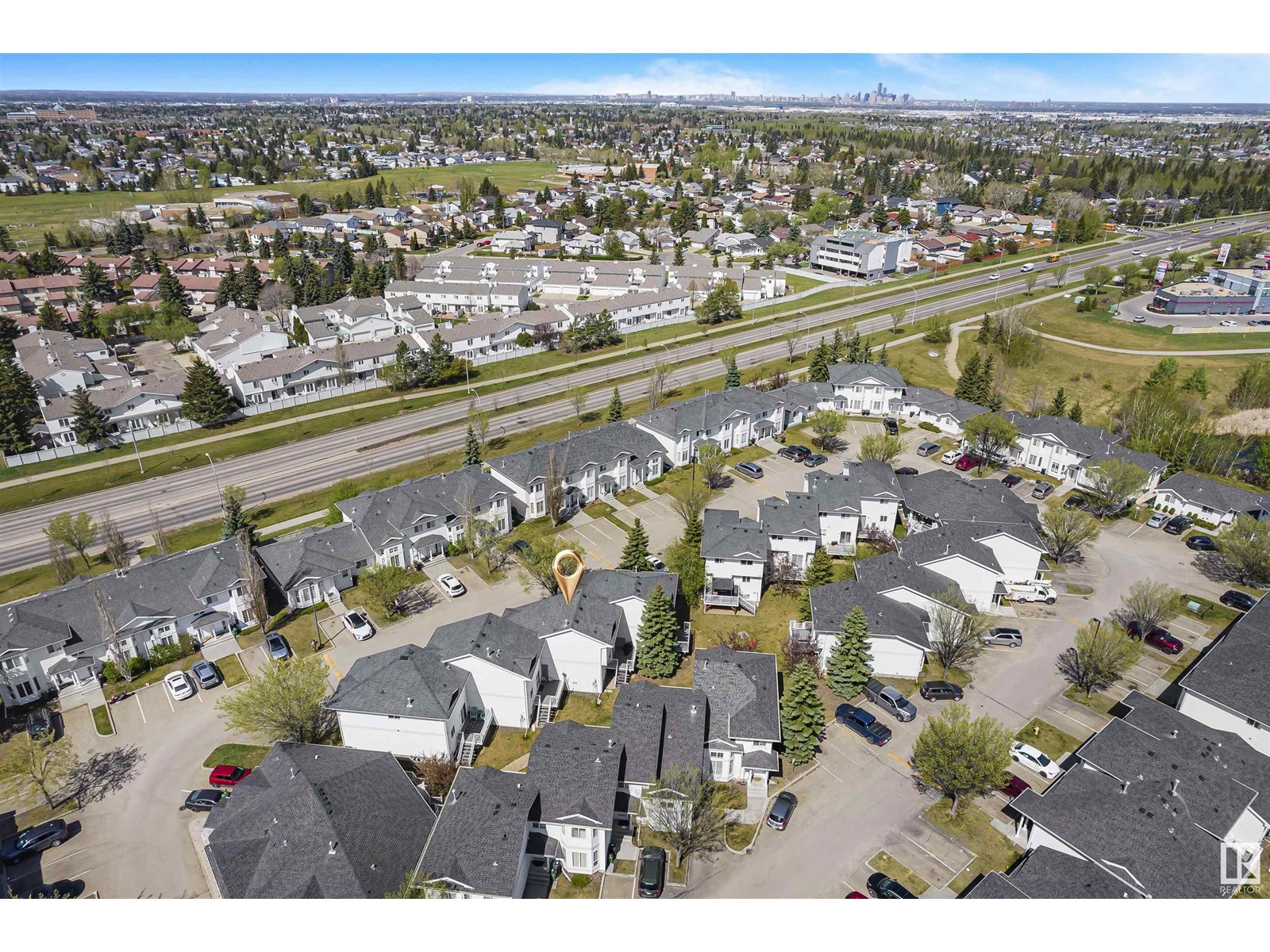 Photo 29 of 82 3380 28 A Av Nw Nw, Edmonton AB