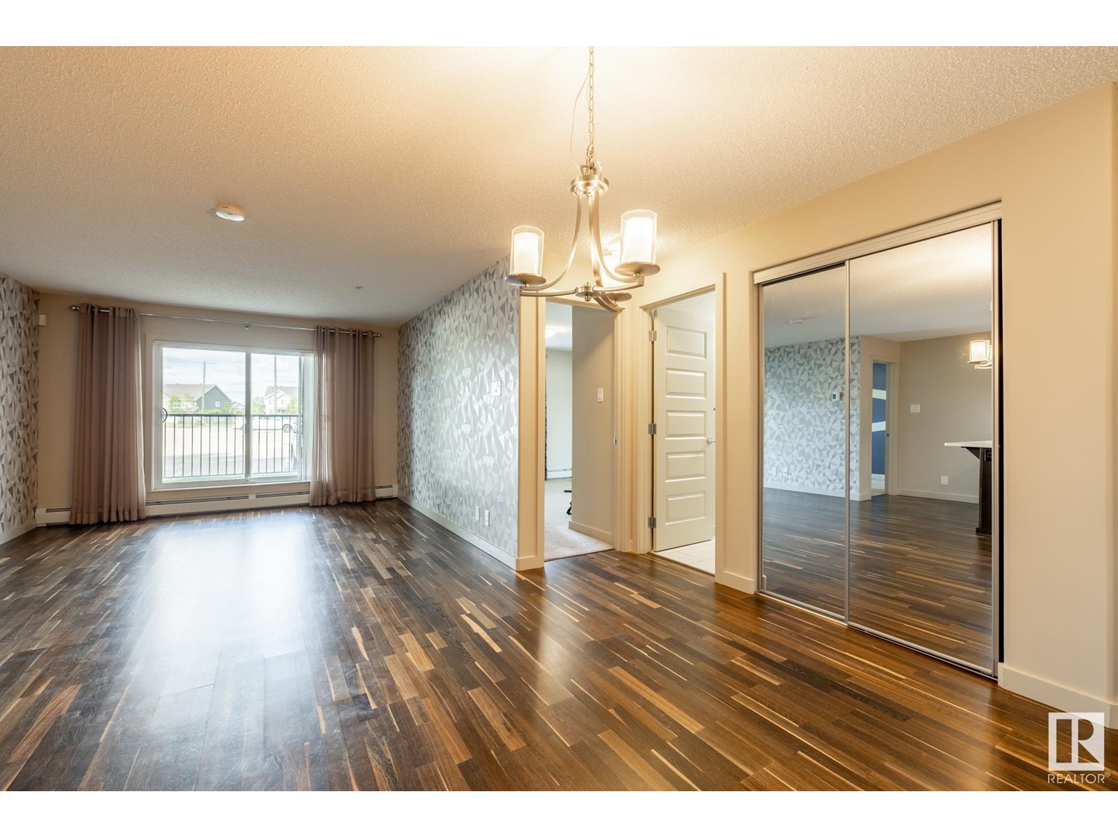 Photo 52 of 116 4008 Savaryn Dr Sw, Edmonton AB