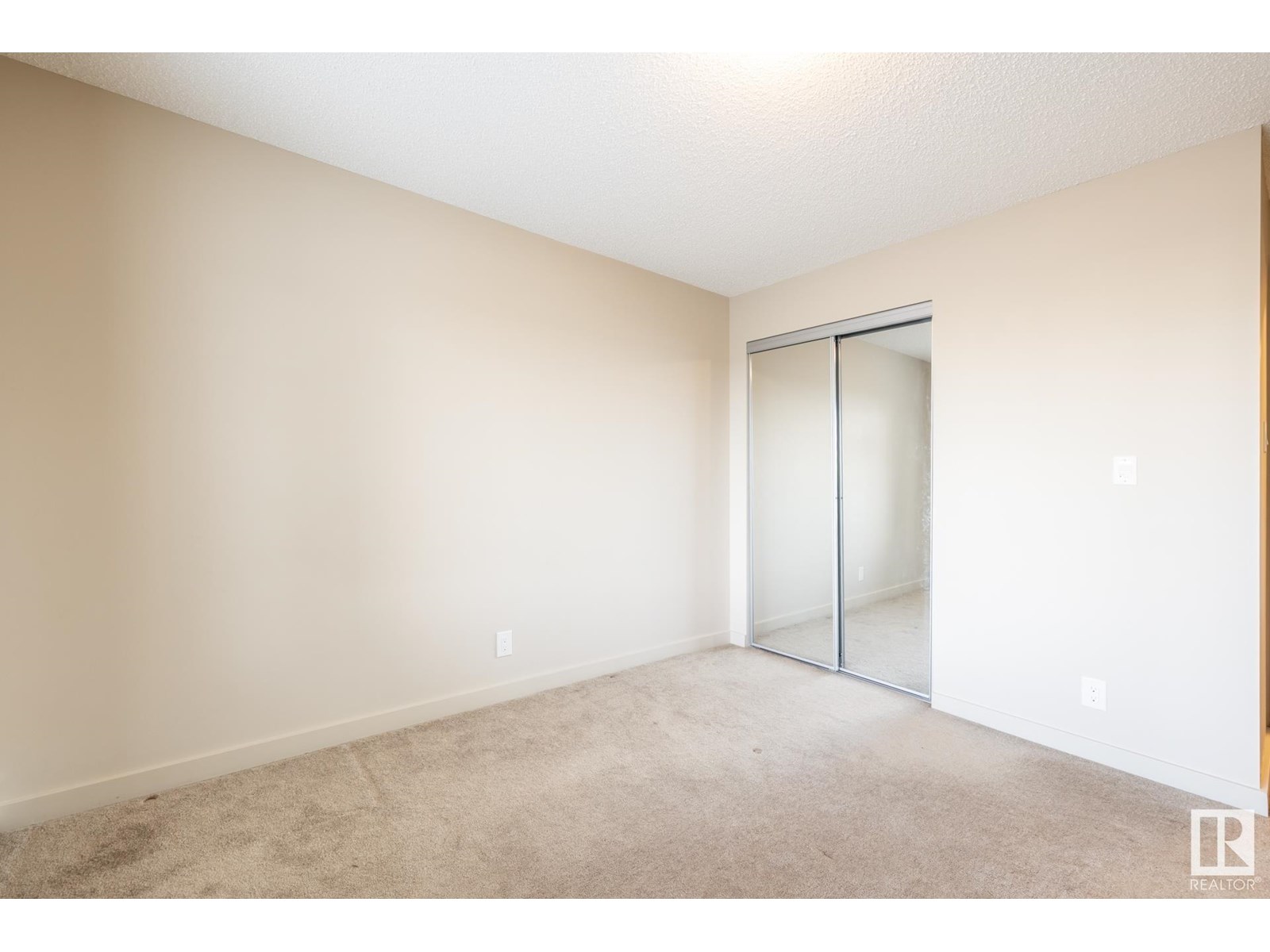 Photo 27 of 116 4008 Savaryn Dr Sw, Edmonton AB
