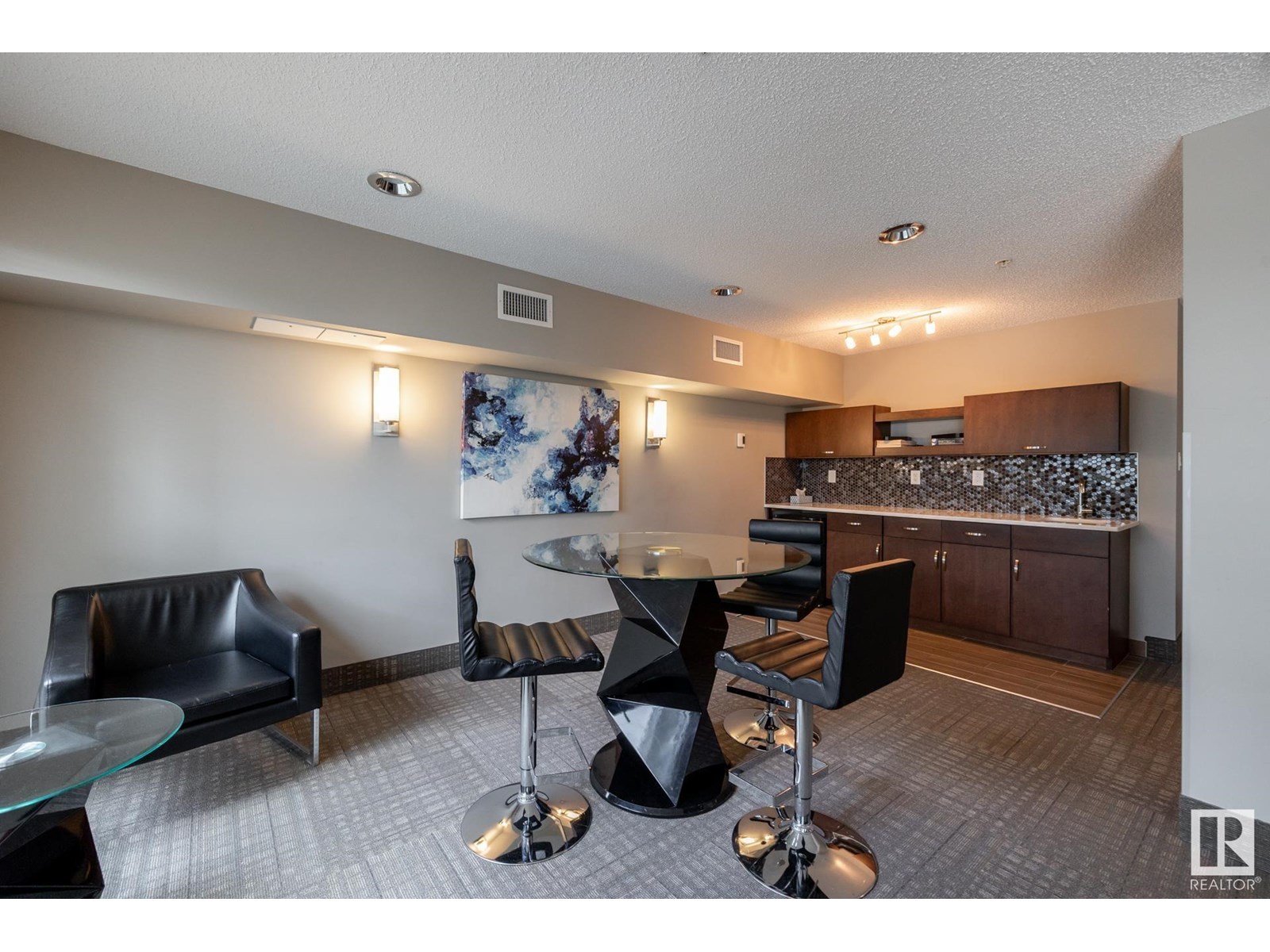 Photo 14 of 116 4008 Savaryn Dr Sw, Edmonton AB