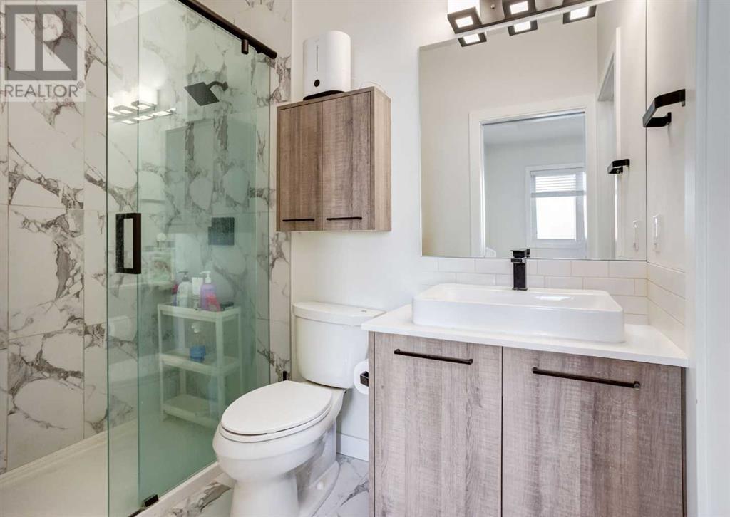 Single Family House for Sale in    Avenue SW Shaganappi Calgary 