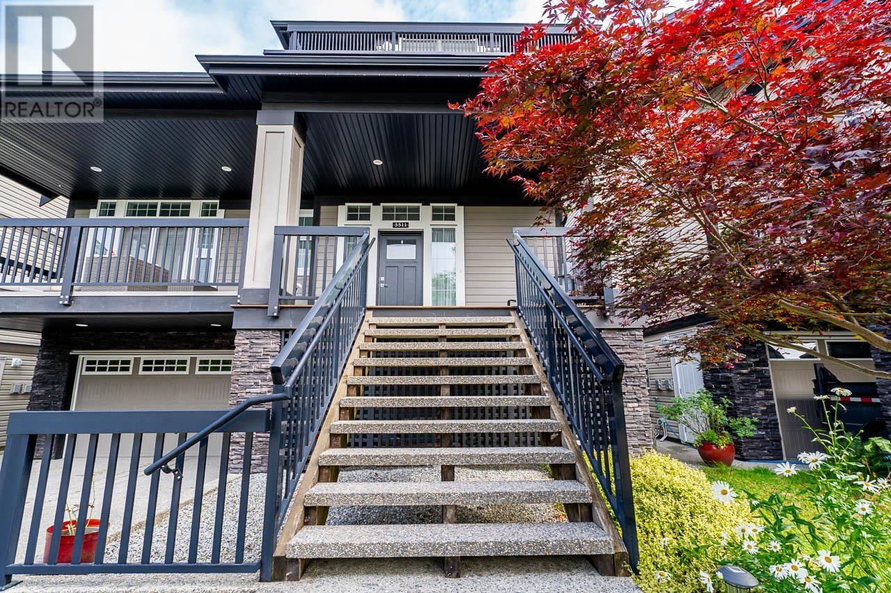 Photo 3 of 3511 Bishop Place, Coquitlam BC