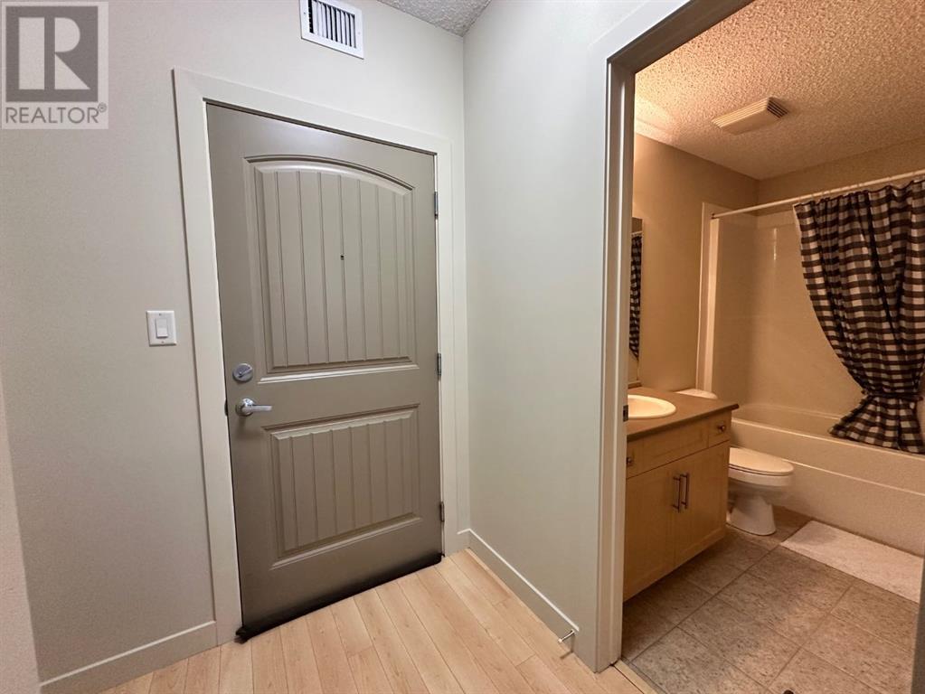 Photo 19 of 2218 204 Sparrow Hawk Drive, Fort Mcmurray AB