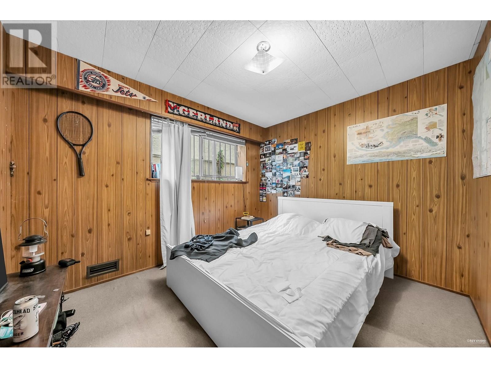 Photo 6 of 744 E 19th Avenue, Vancouver BC