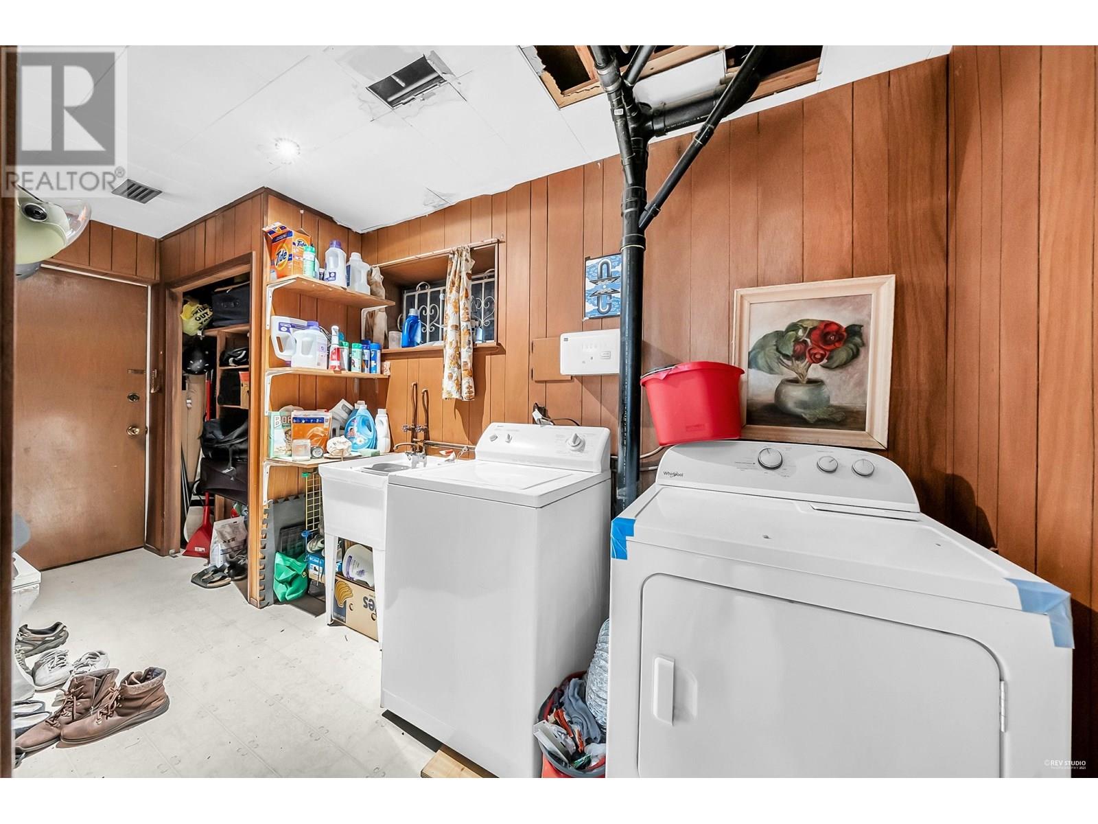 Photo 19 of 744 E 19th Avenue, Vancouver BC