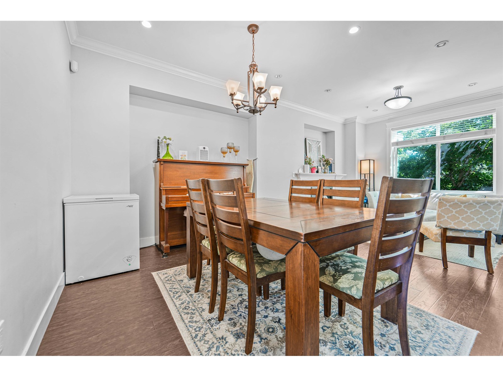 Photo 7 of 21065 80 Avenue, Langley BC