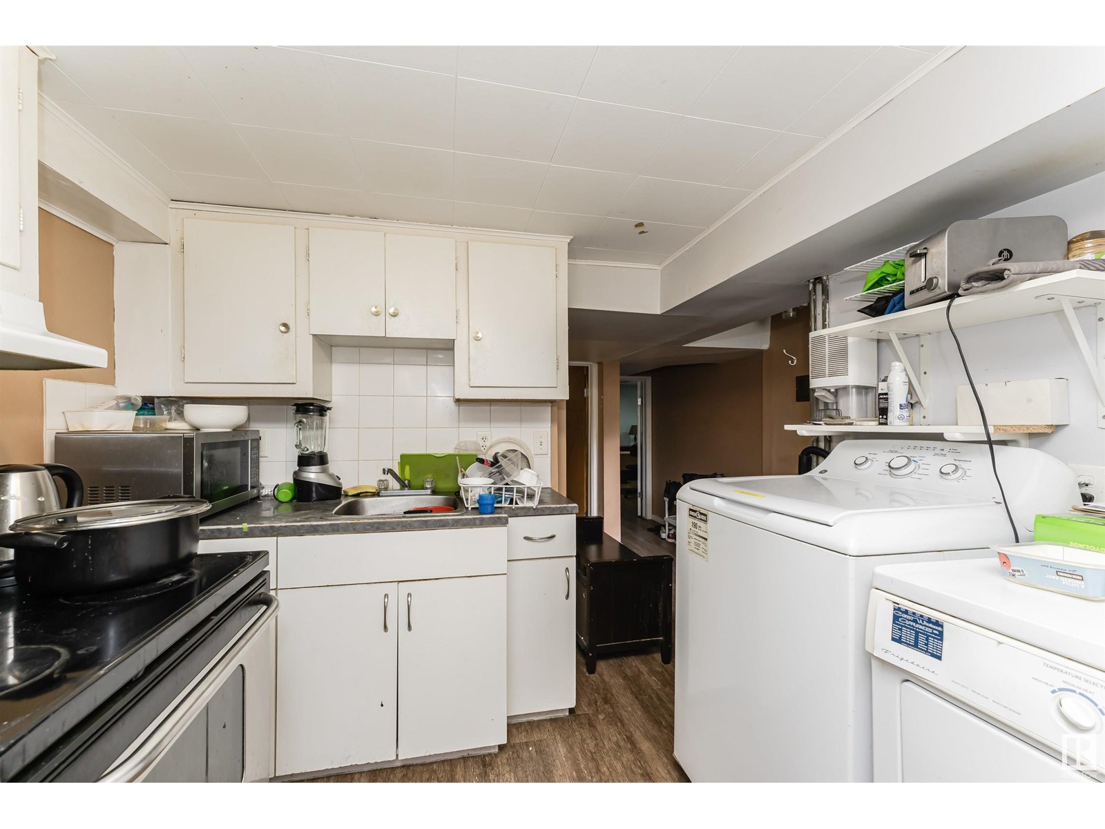 Photo 20 of 10922 84 Av Nw, Edmonton AB