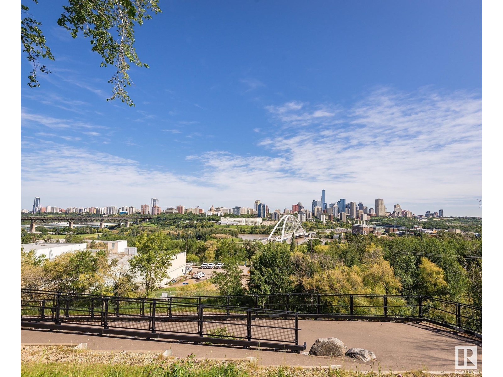 Photo 39 of 10922 84 Av Nw, Edmonton AB
