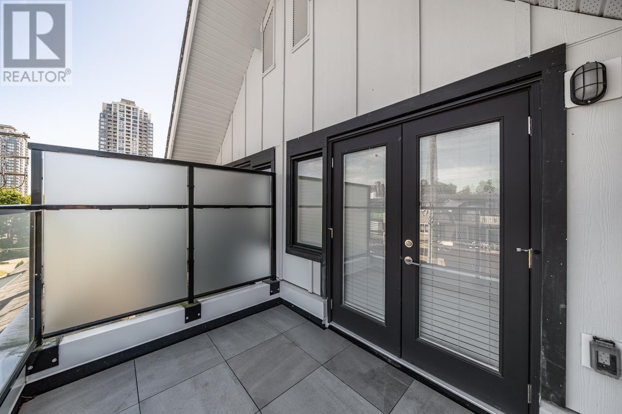 Photo 7 of 402 6933 Arcola Street, Burnaby BC