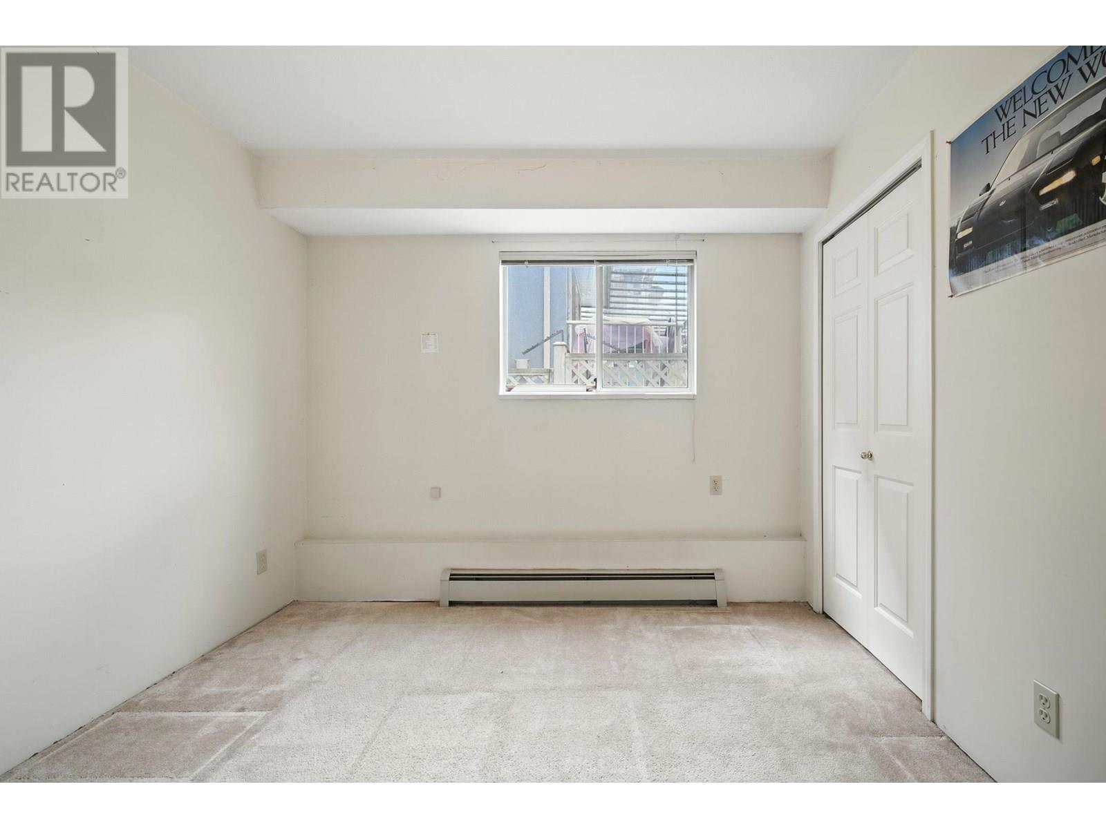Photo 31 of 4423 William Street, Burnaby BC
