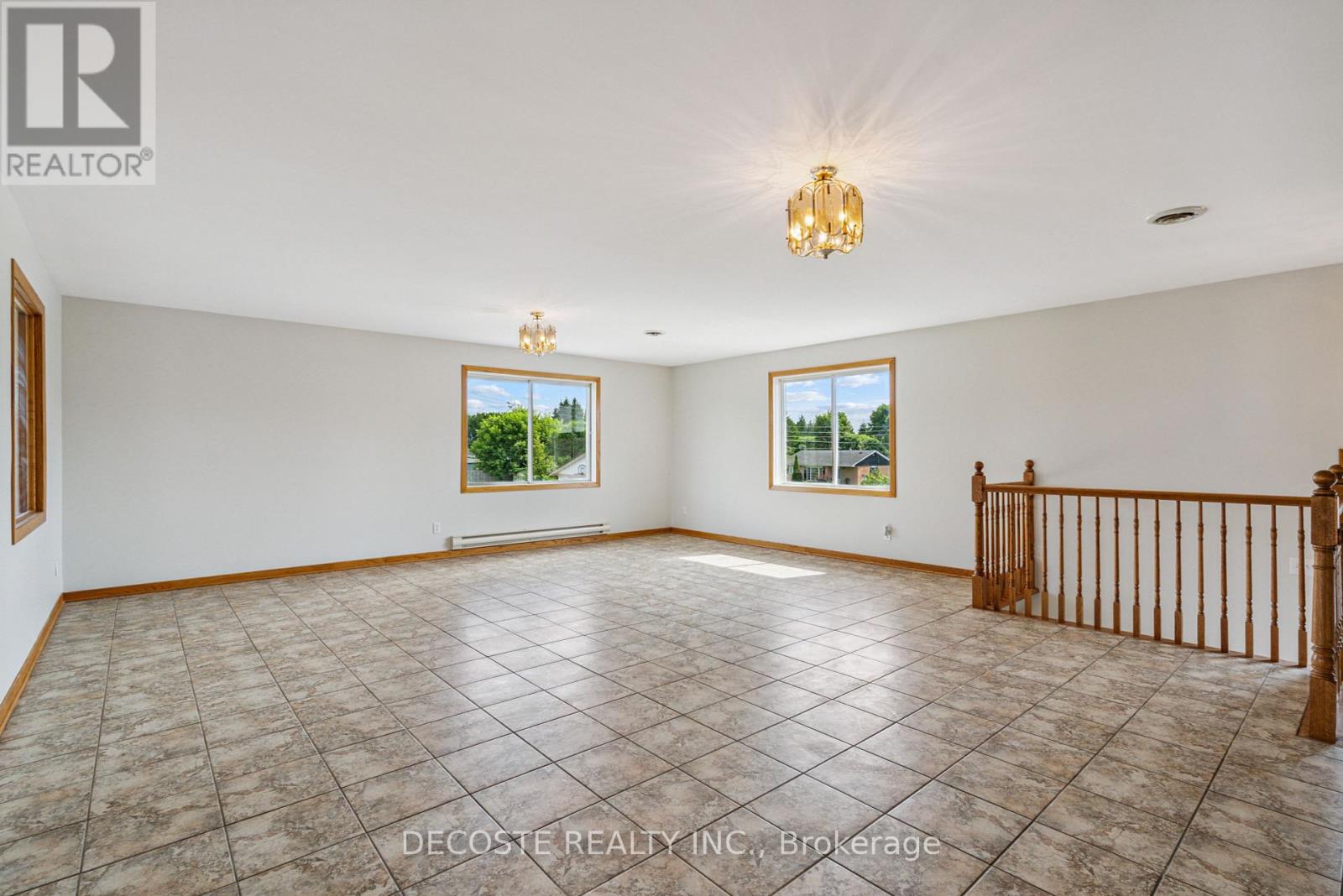 Photo 8 of 20397 Park Crescent, South Glengarry ON