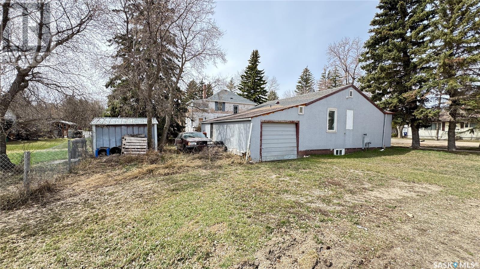 Photo 12 of 501 2nd Street, Kenaston SK