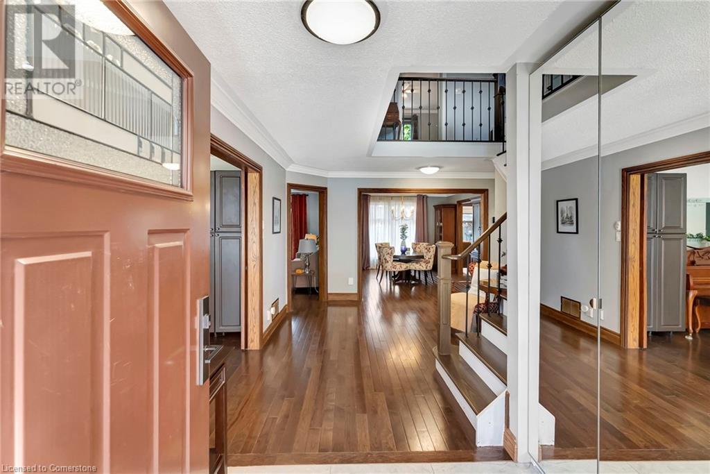 Photo 3 of 2024 Markle Drive, Oakville ON