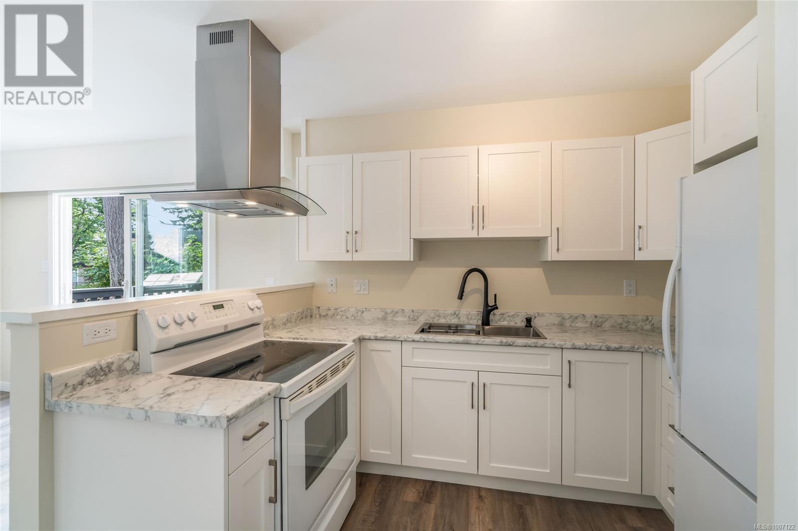 625 NOVA ST - Image 10