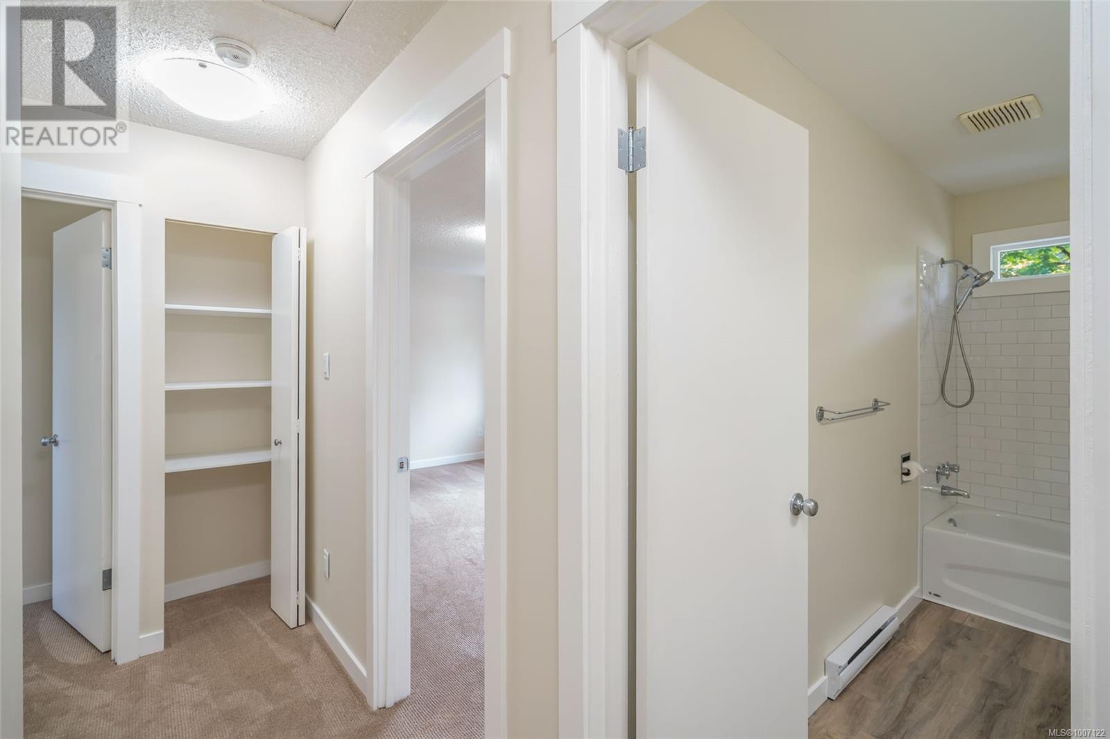 625 NOVA ST - Image 17
