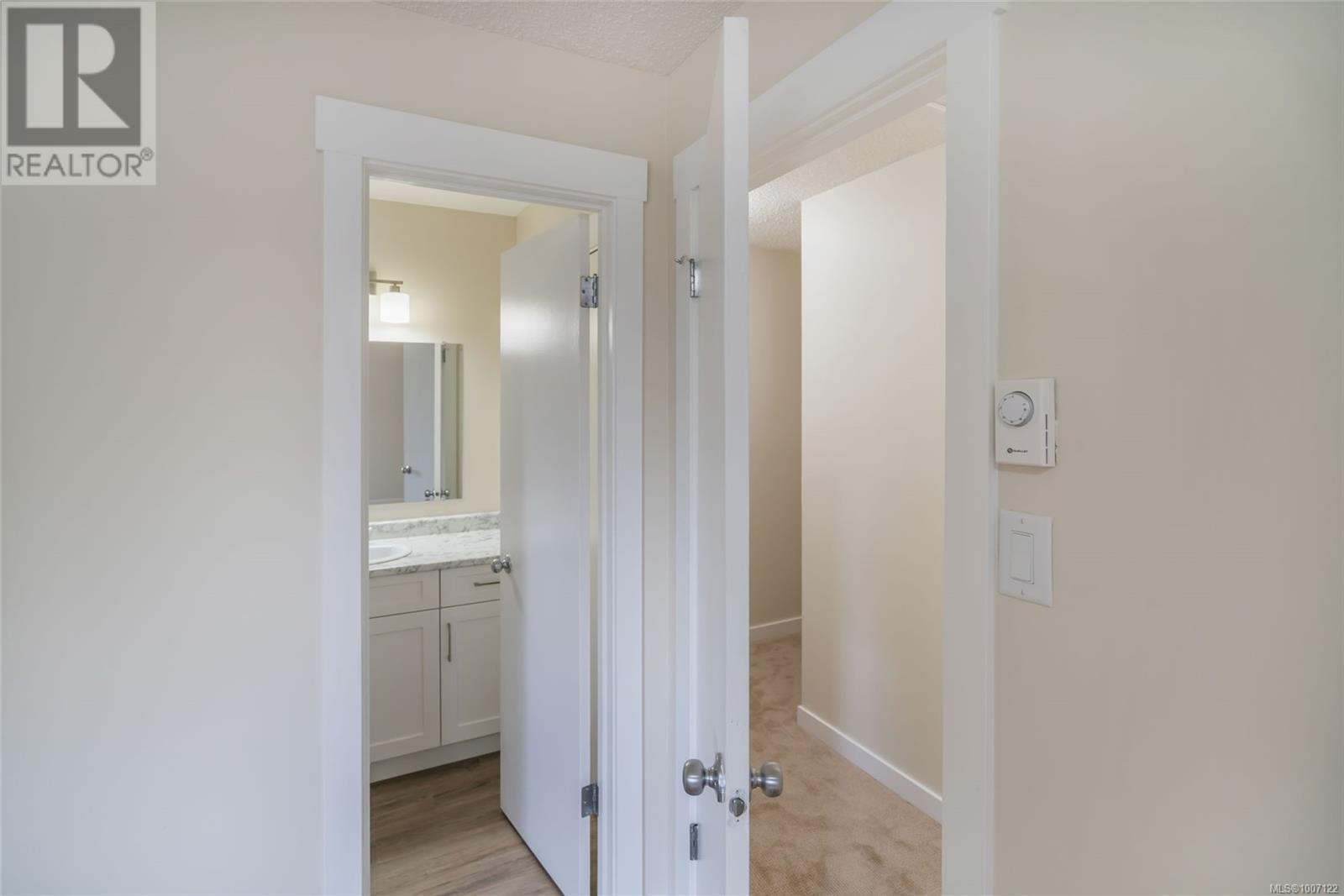 625 NOVA ST - Image 18
