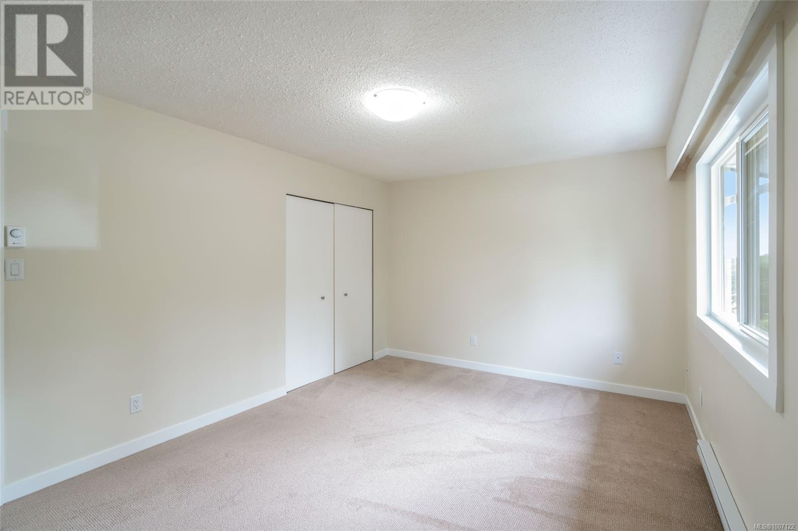 625 NOVA ST - Image 23