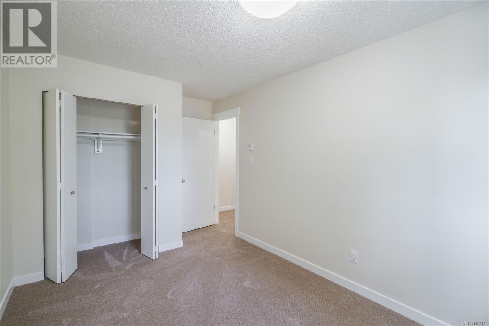 625 NOVA ST - Image 26
