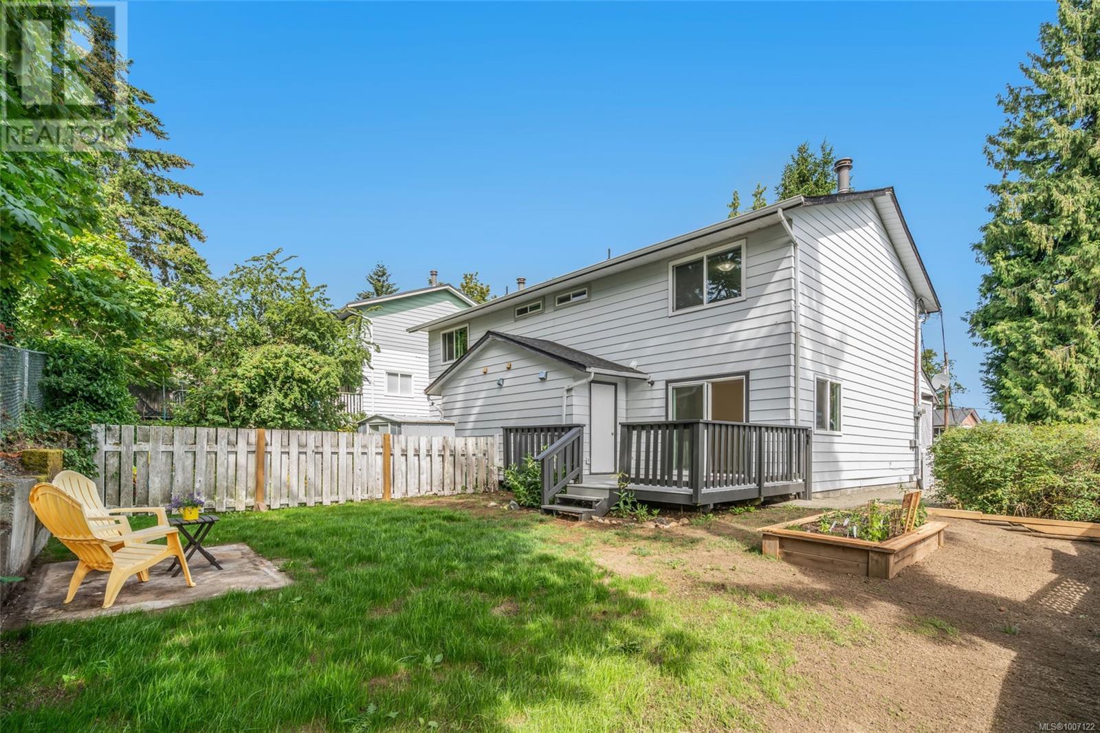 625 NOVA ST - Image 29