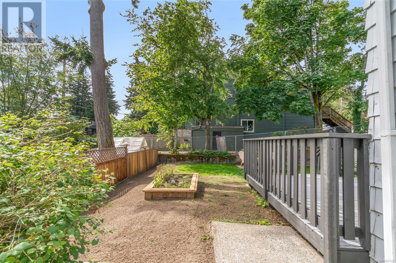 625 NOVA ST - Image 3