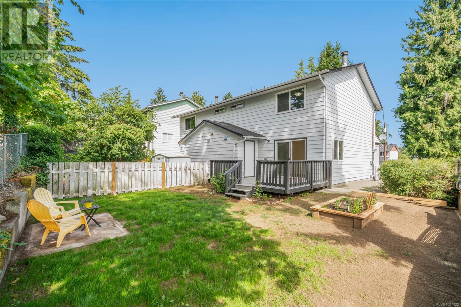 625 NOVA ST - Image 32