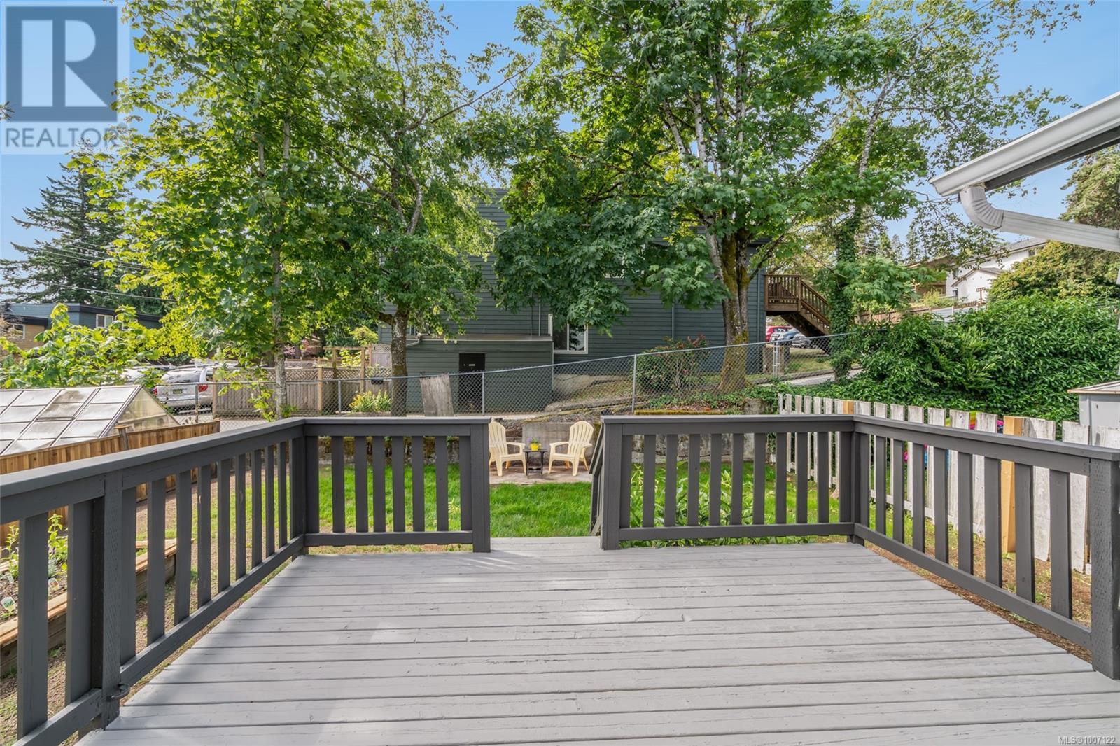 625 NOVA ST - Image 35