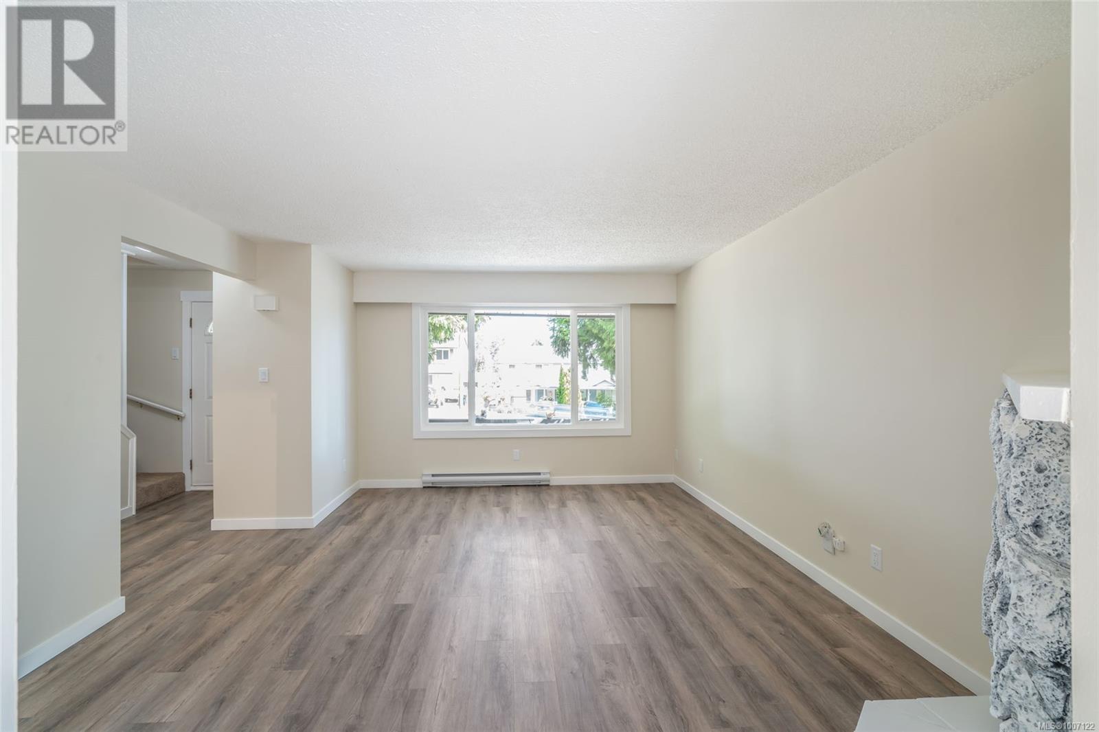 625 NOVA ST - Image 38