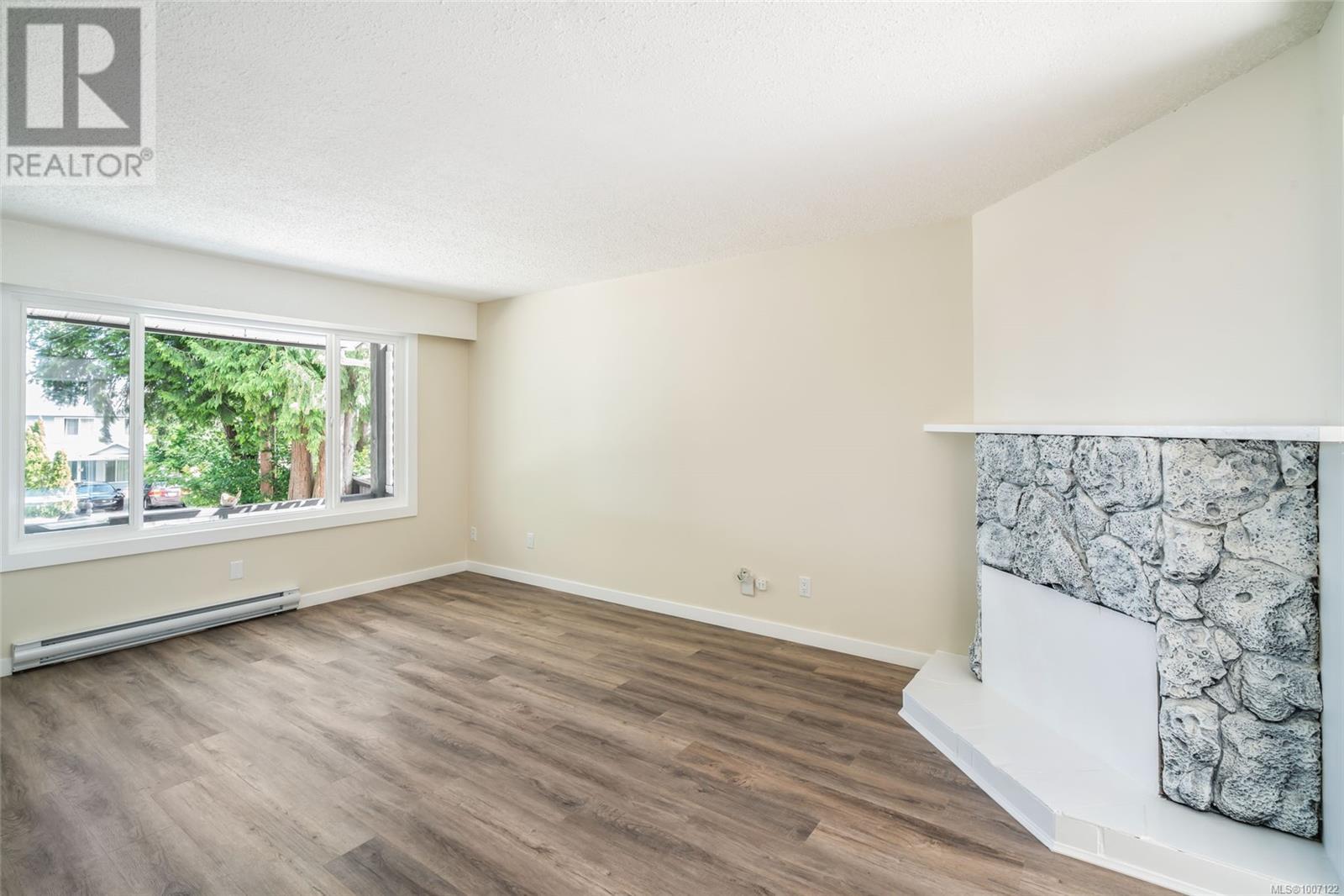 625 NOVA ST - Image 39