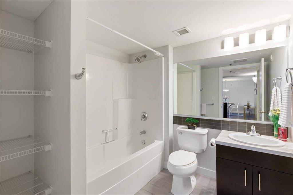 Photo 9 of 314 235 Bridgeland Drive, Winnipeg MB