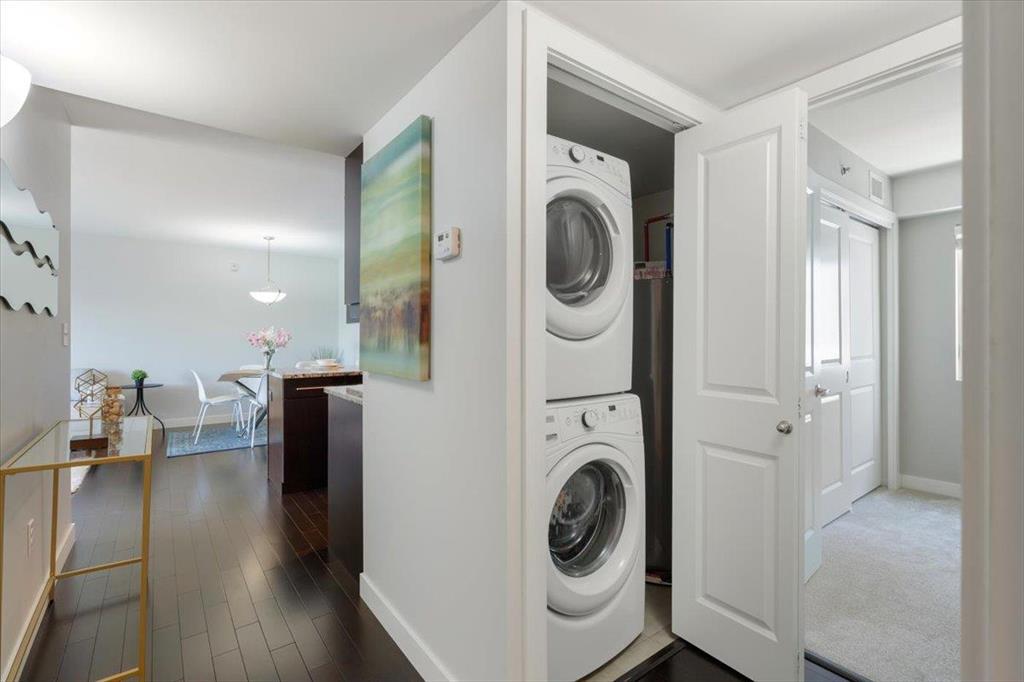 Photo 3 of 314 235 Bridgeland Drive, Winnipeg MB