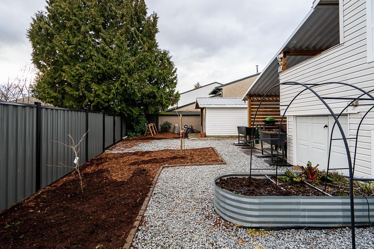 Photo 28 of 12519 76 A Avenue, Surrey BC