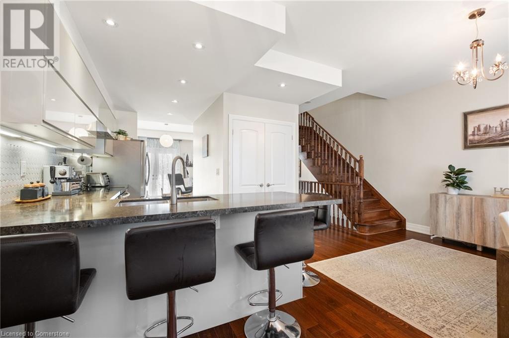 Photo 16 of 873 New Westminster Drive Unit 26, Vaughan ON
