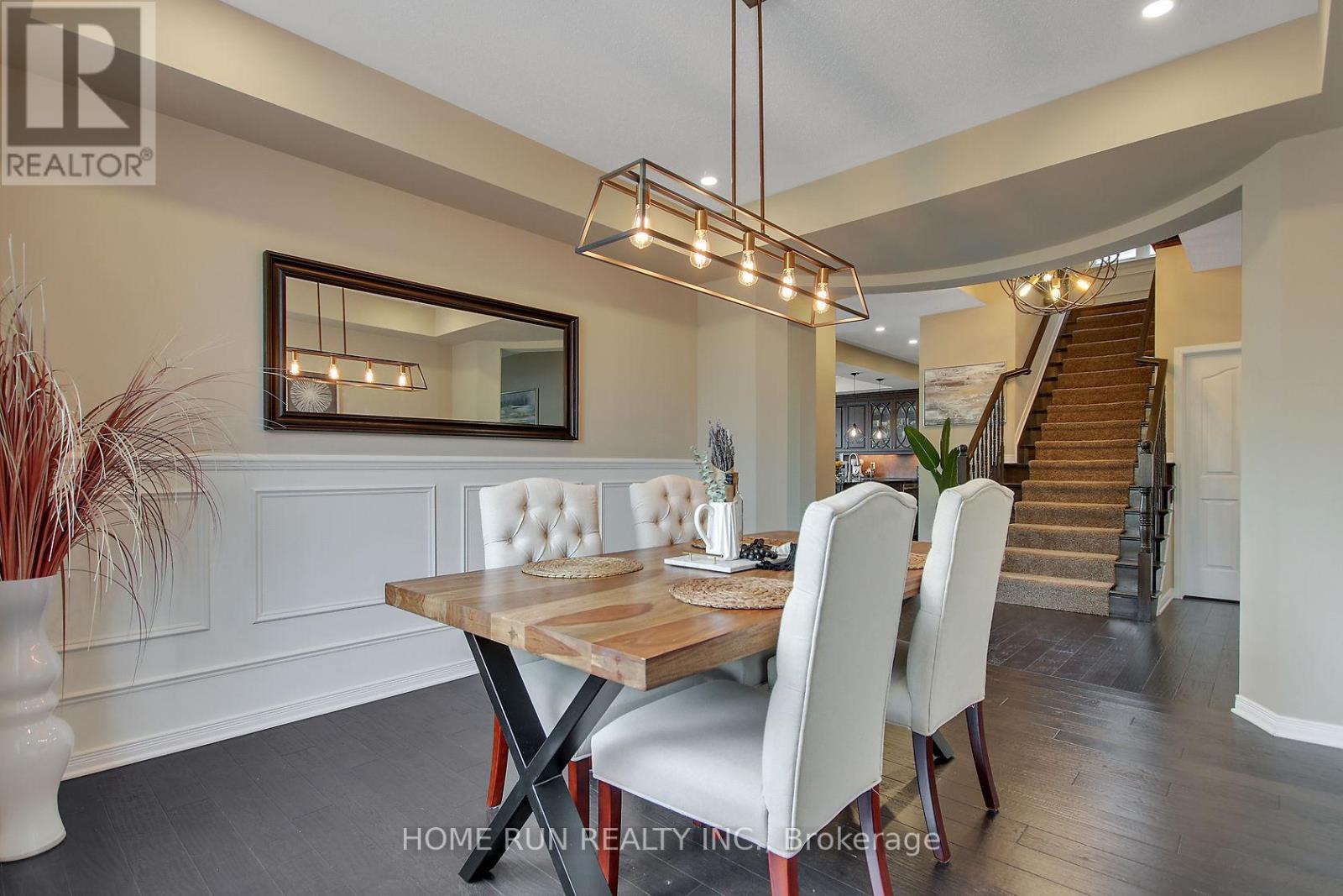 Photo 20 of 106 Danzig Terrace, Ottawa ON