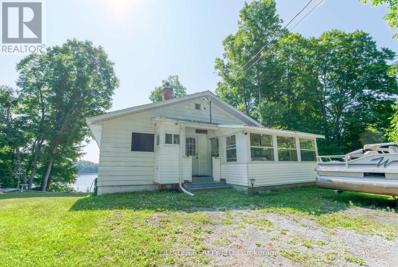 Photo 8 of 163 A Brash Lane, Frontenac ON